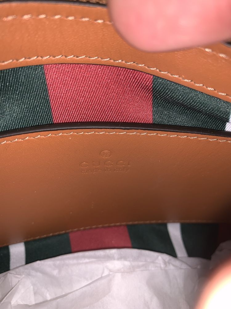 Чисто нова чанта Gucci 100% ОРИГИНАЛ Намаление до края на деня!