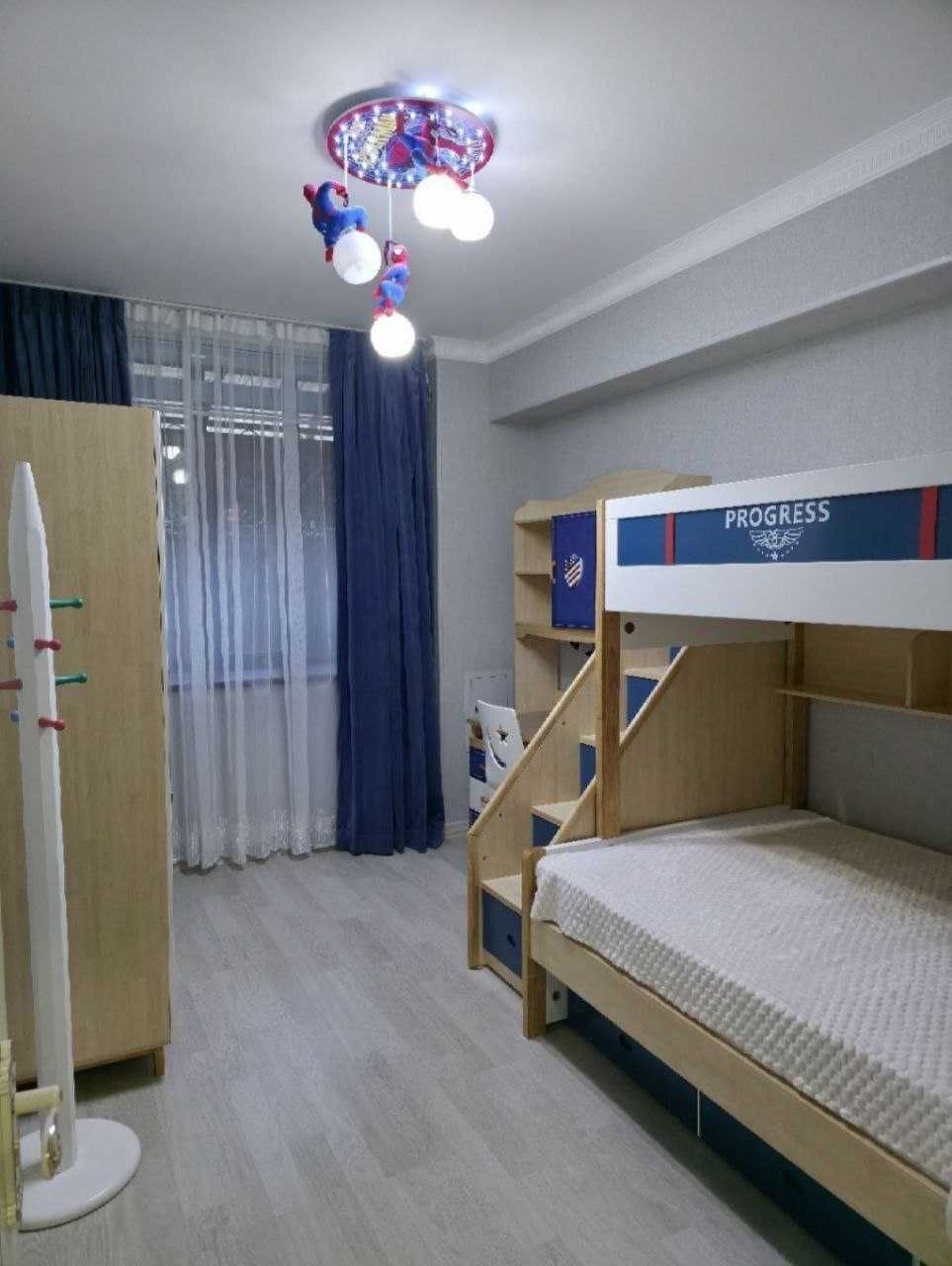 Дуплекс Продаётся 4-х комнатная квартира ЖК Дархан
