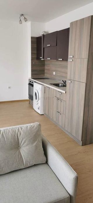 Дава се под наем Двустаен апартамент в София, Студентски град - 80 кв.м за 599 € - Снимка #2