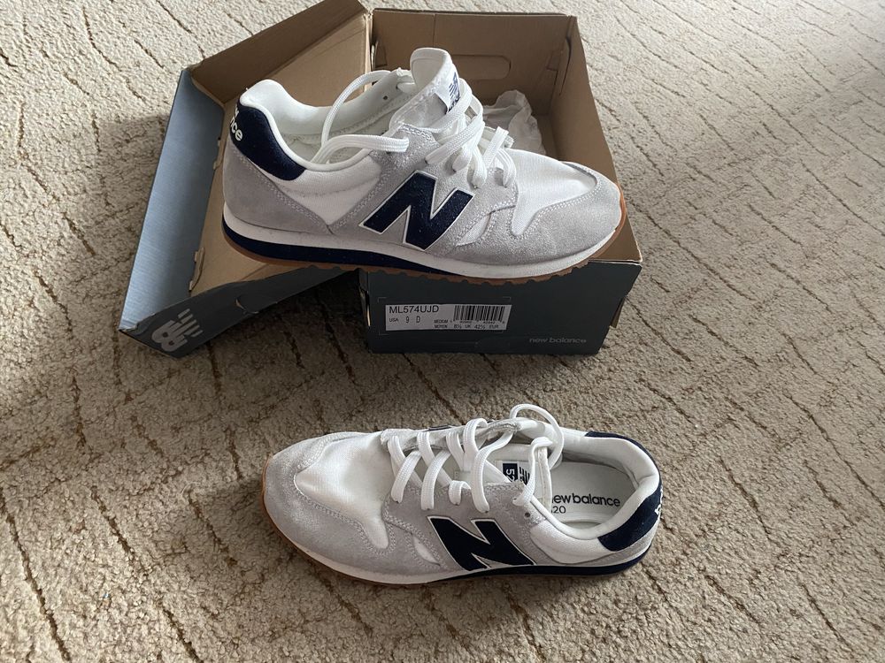 New Balance 42