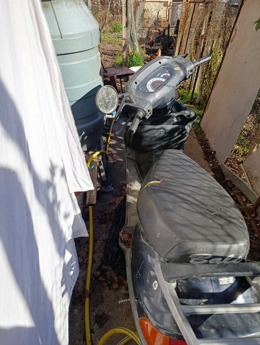 Продавам Honda bali 50cc