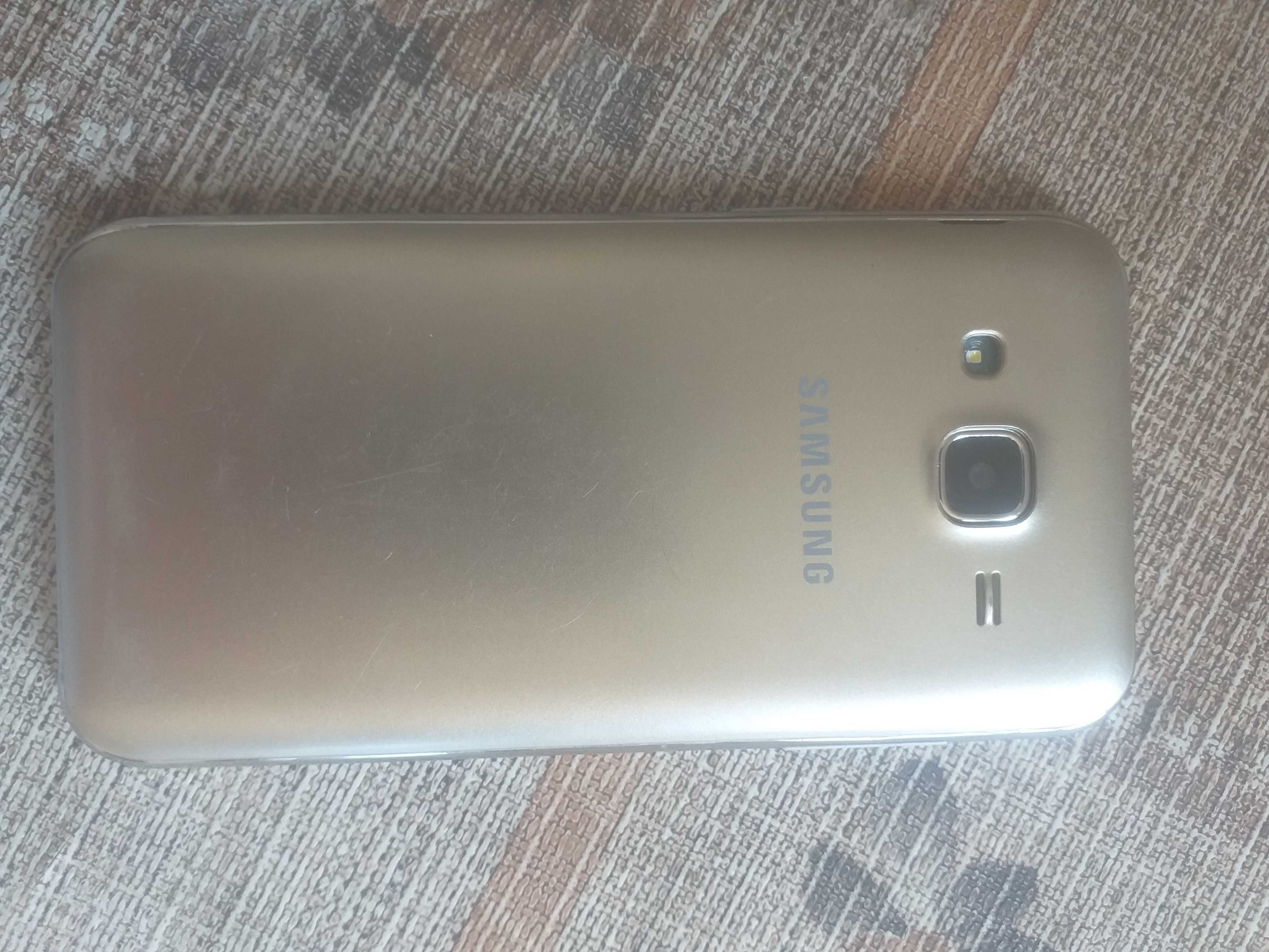 Samsung Galaxy-J2