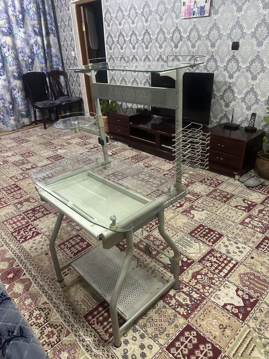 стол компьютерный