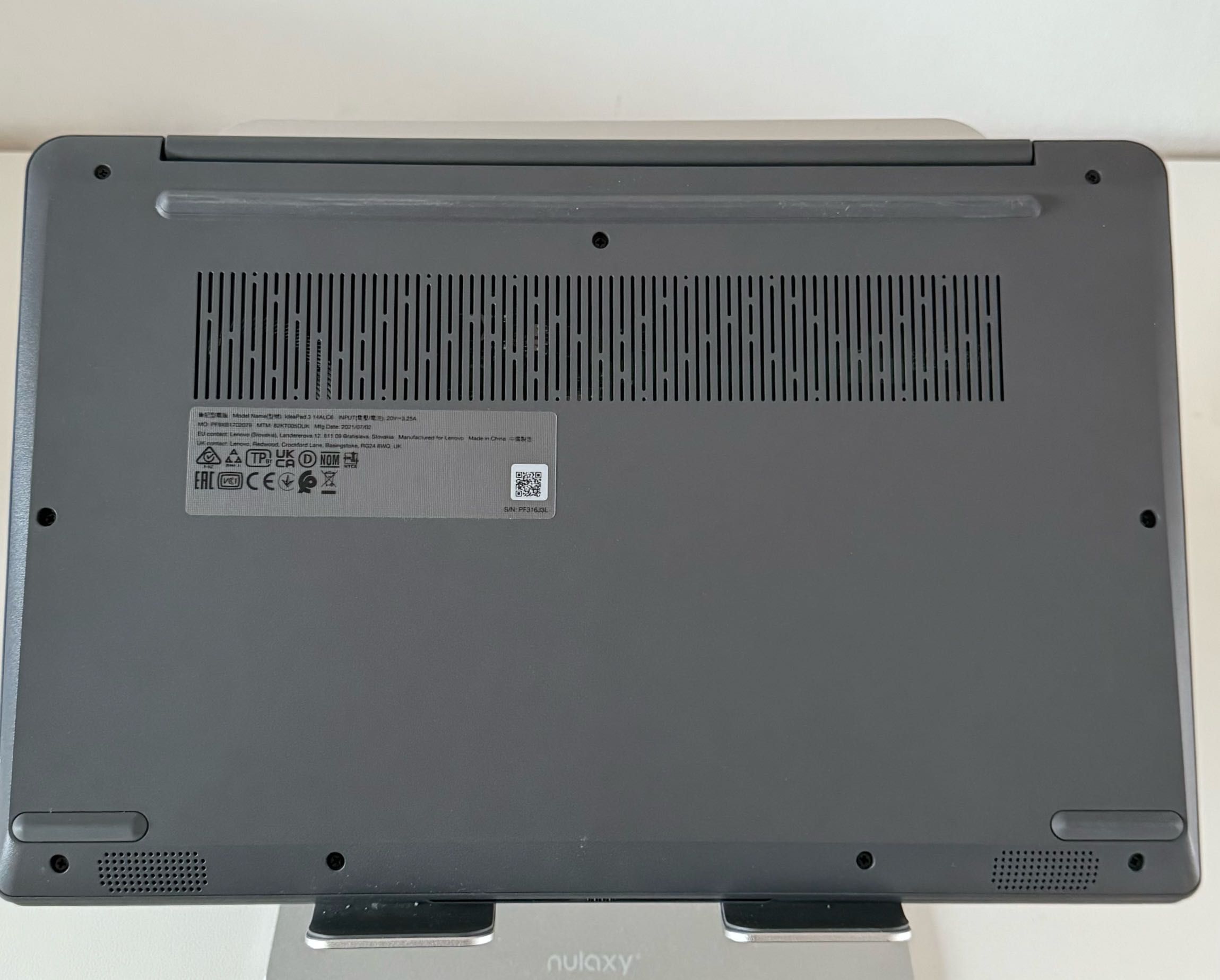 Laptop Lenovo IdeaPad 3 14inch, AMD Ryzen 3 5300U, 12GB RAM, 256GB SSD