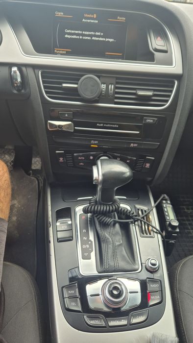 Audi A4 1.8 TFSI – 2012 – Automat8+1