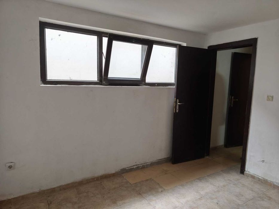 Продава се Четиристаен апартамент в с. Кошарица, Област Бургас - 90 кв.м за 578 €/кв.м - Снимка #14