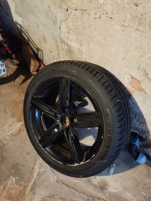 Джанта с гума за бмв 17