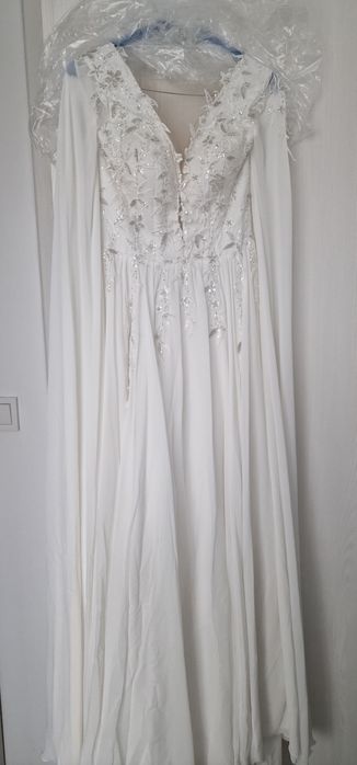 Rochie de mireasă elegantă din voal + voal inclus