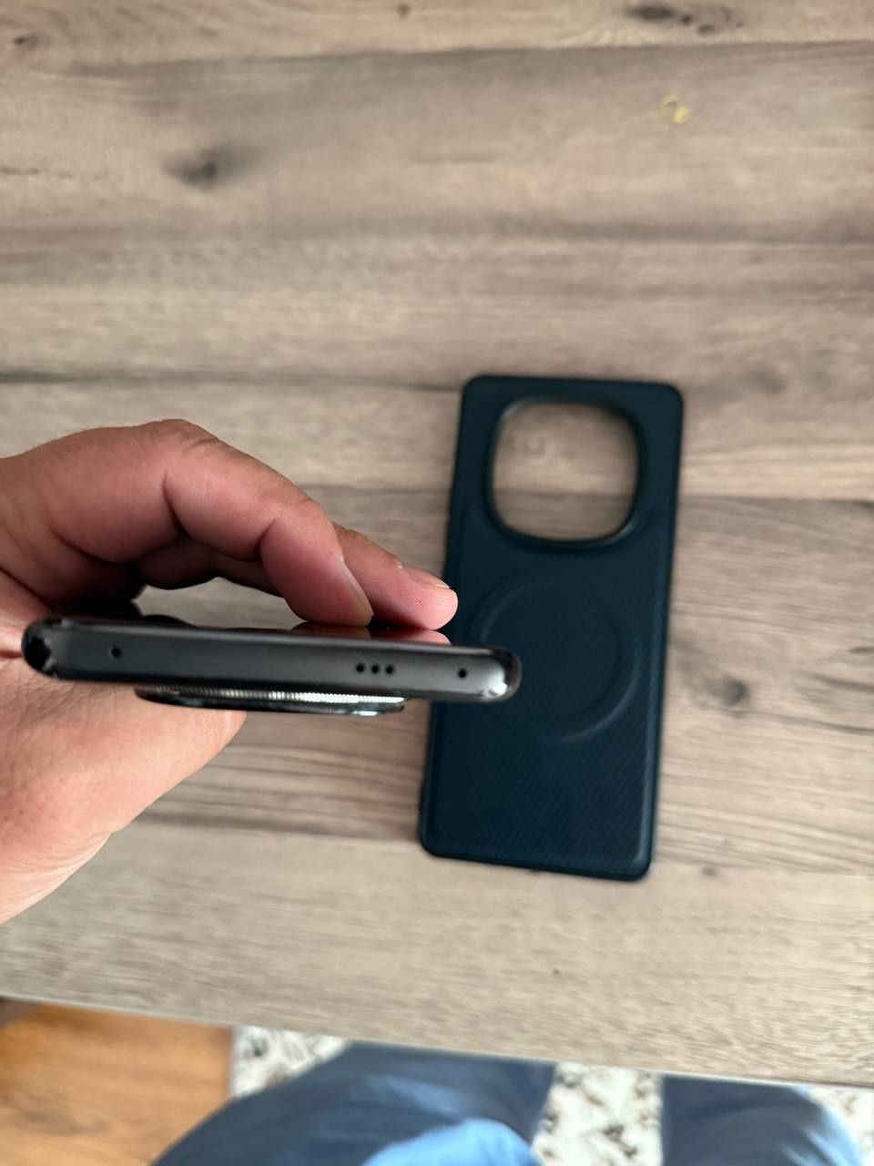 Prodam srochno Redmi note 14 pro plus, ideal komplekt