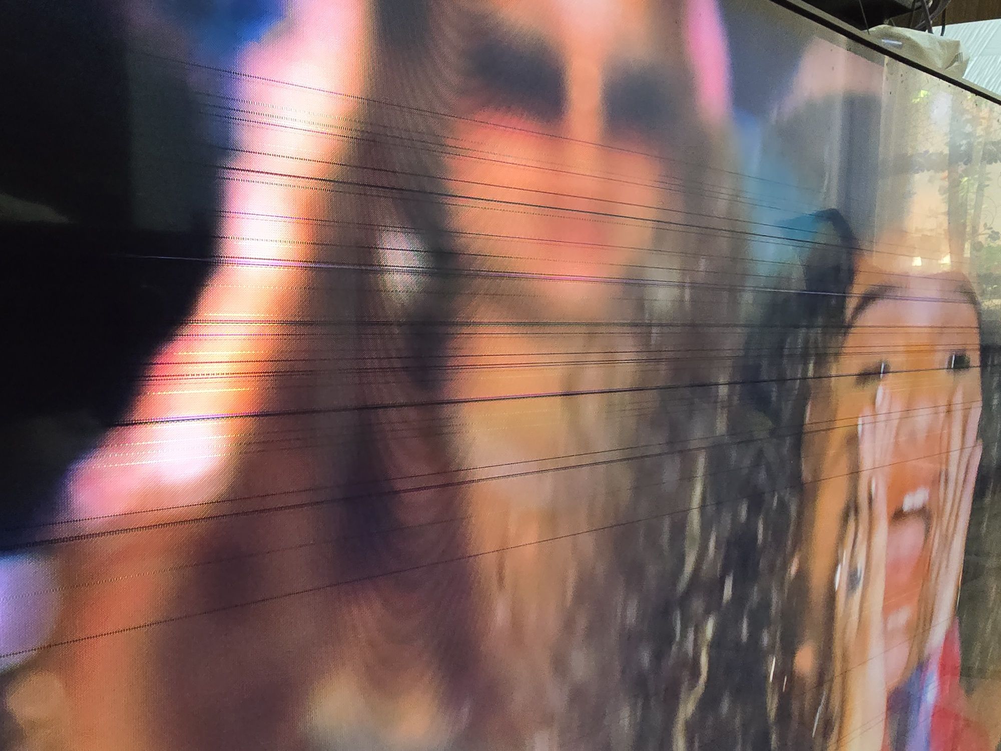 Телевизор Samsung QLED 50 инча за ремонт.