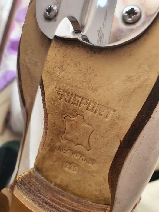 Risport RF3 Pro кънки за фигурно пързаляне