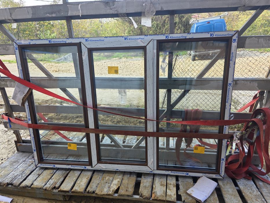 Нов трикрилен прозорец 202х136см