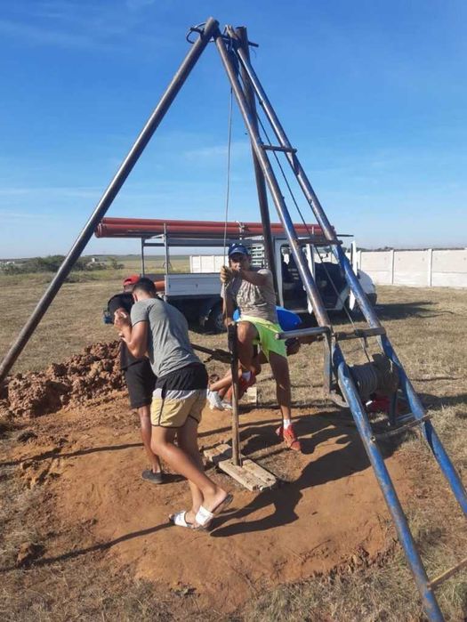 Foraje Puturi Fantani Reparati Denisipari oriunde in Tara