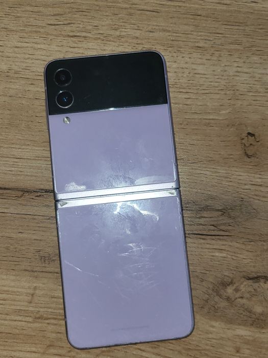 Samsung Z flip 3 на запчасти/ремонт