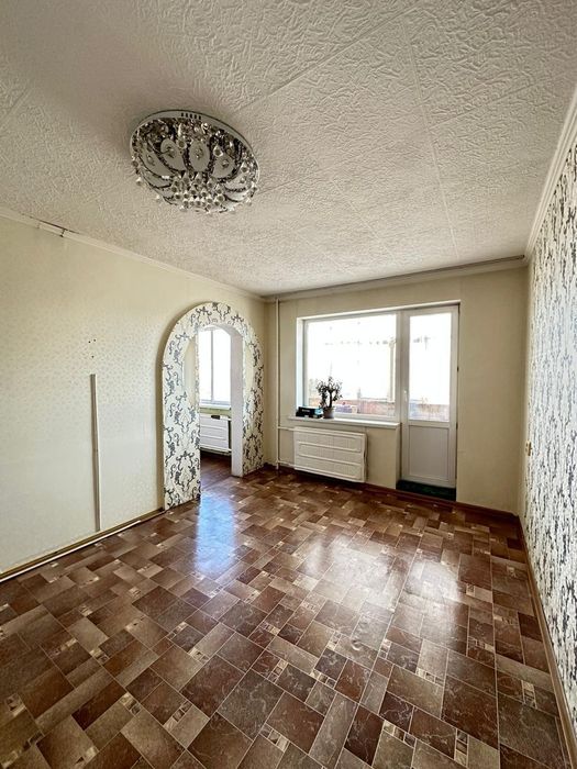 Продам 2-комнатную квартиру