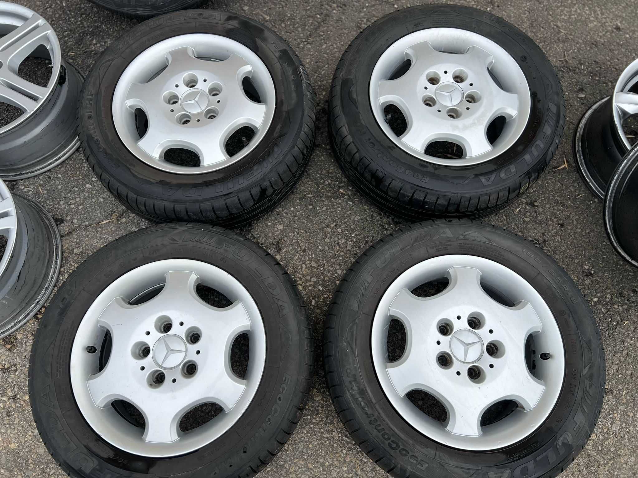 Mercedes C Class W203 Мерцедес Ц класа 5x112
ET 37 J 6.5