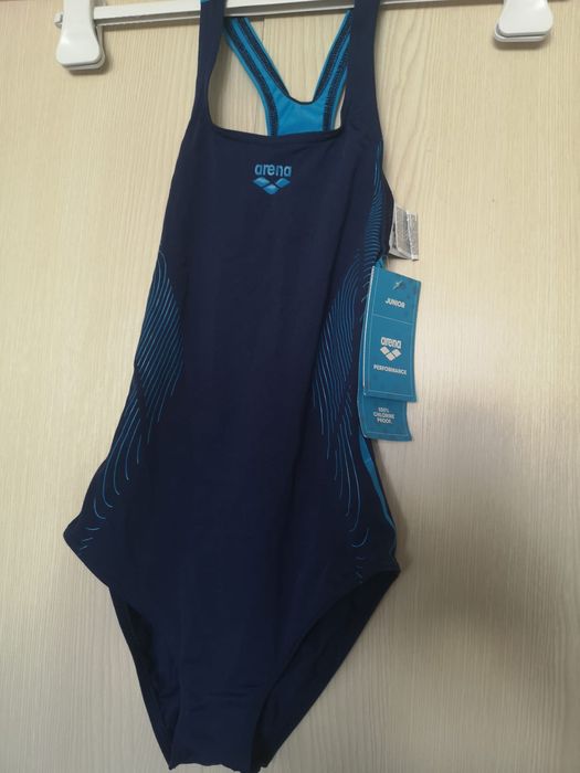 Costum nou  piscina baie  Arena Performance Junior
