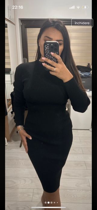 Rochie HM neagra.