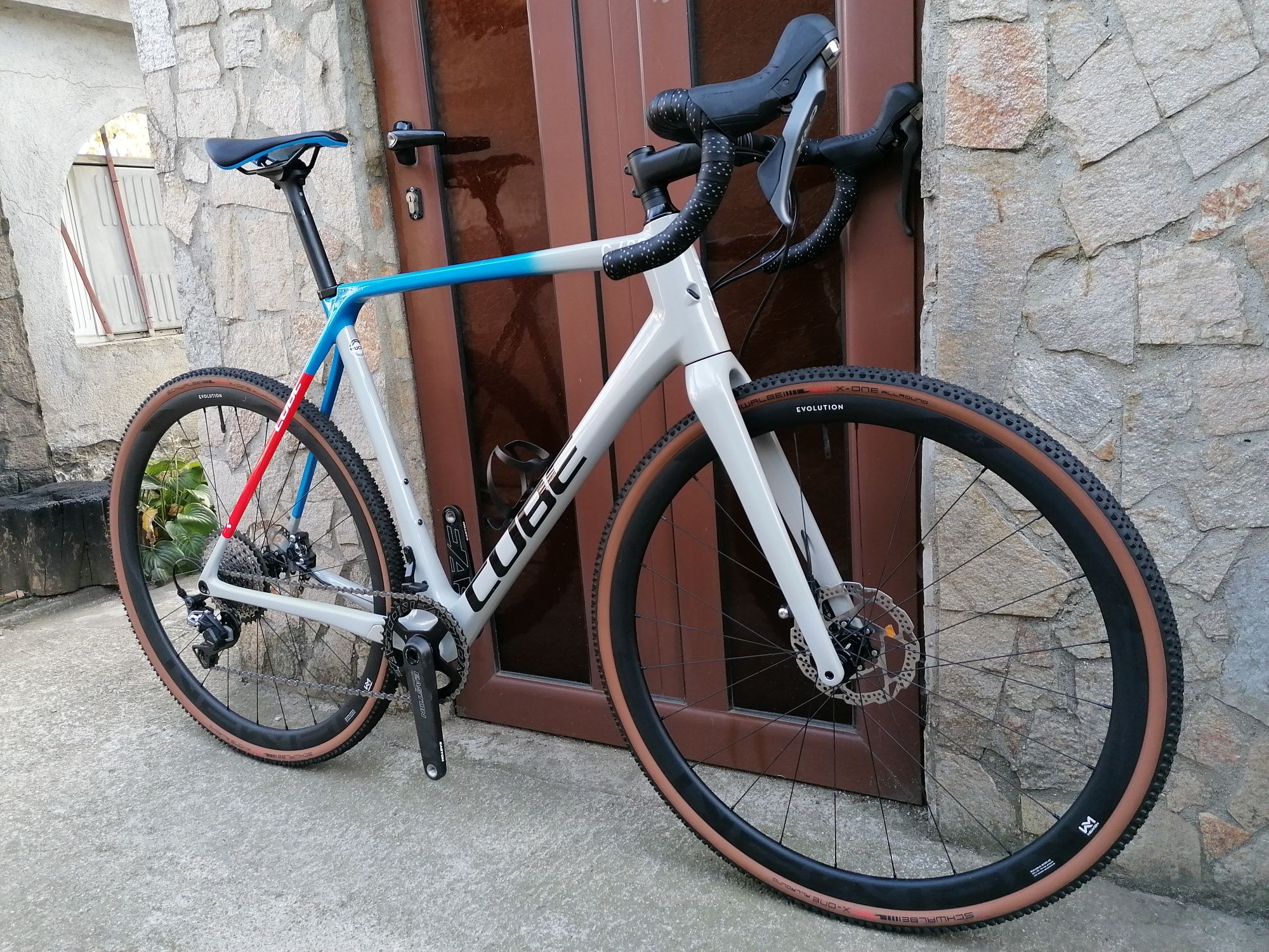 CUBE Гравел карбон, Shimano GRX 1*11, като нов!КАПАРИРАН!