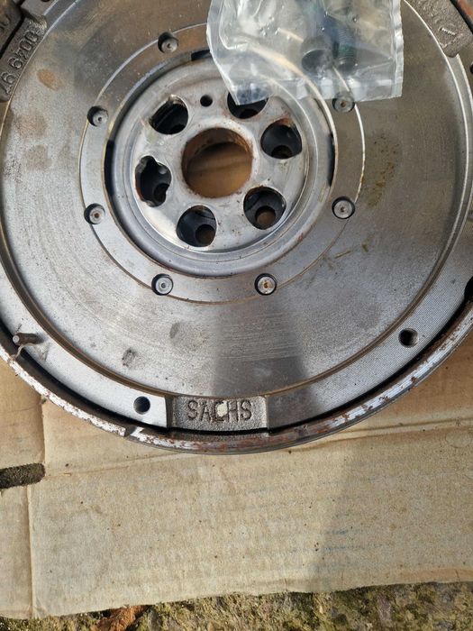 Маховник и броня за ауди