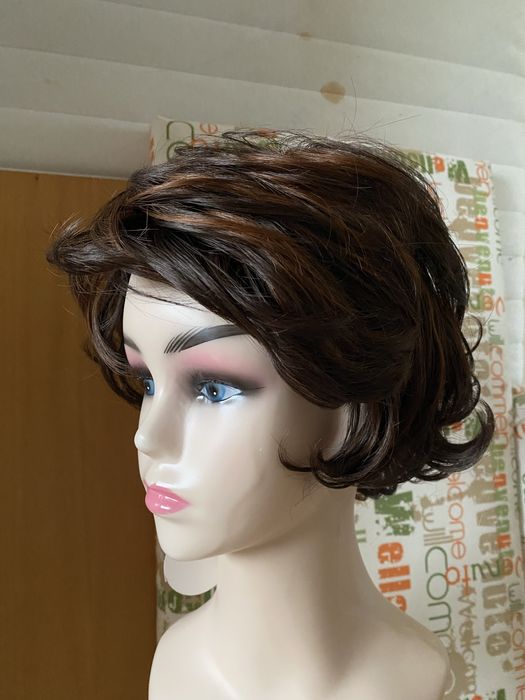 Peruca saten inchis aspect par natural doamne