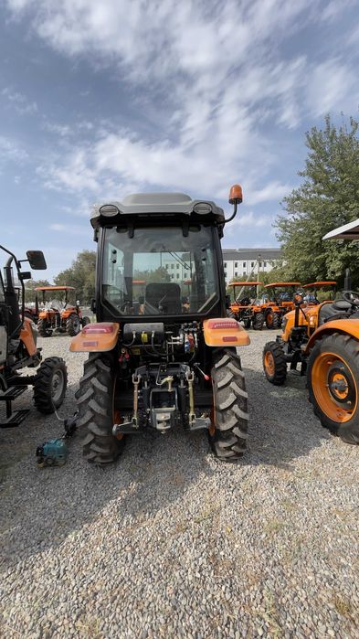 Mини трактор LD 504 с кабиной