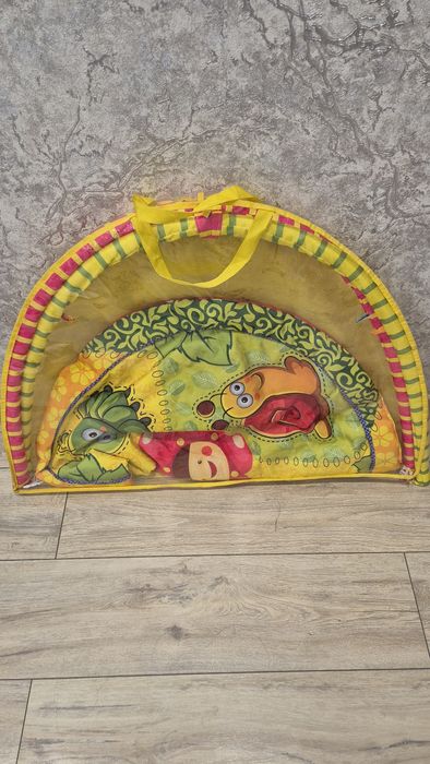 Игровой коврик и горшок