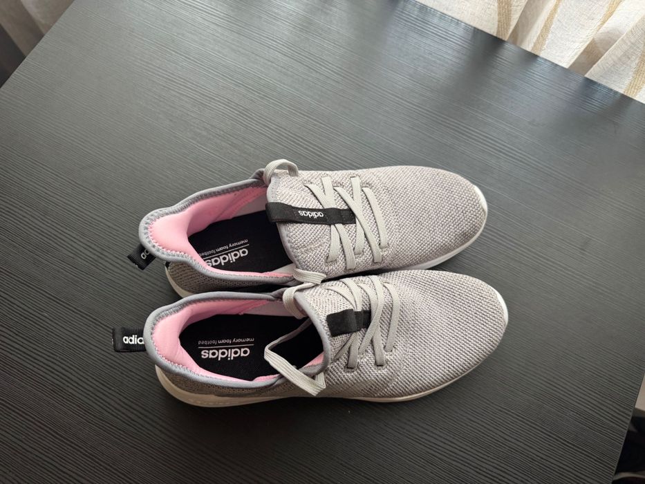 Adidas memory foam номер 42 и 2/3