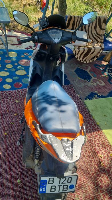 Scuter KIMCO 125cm