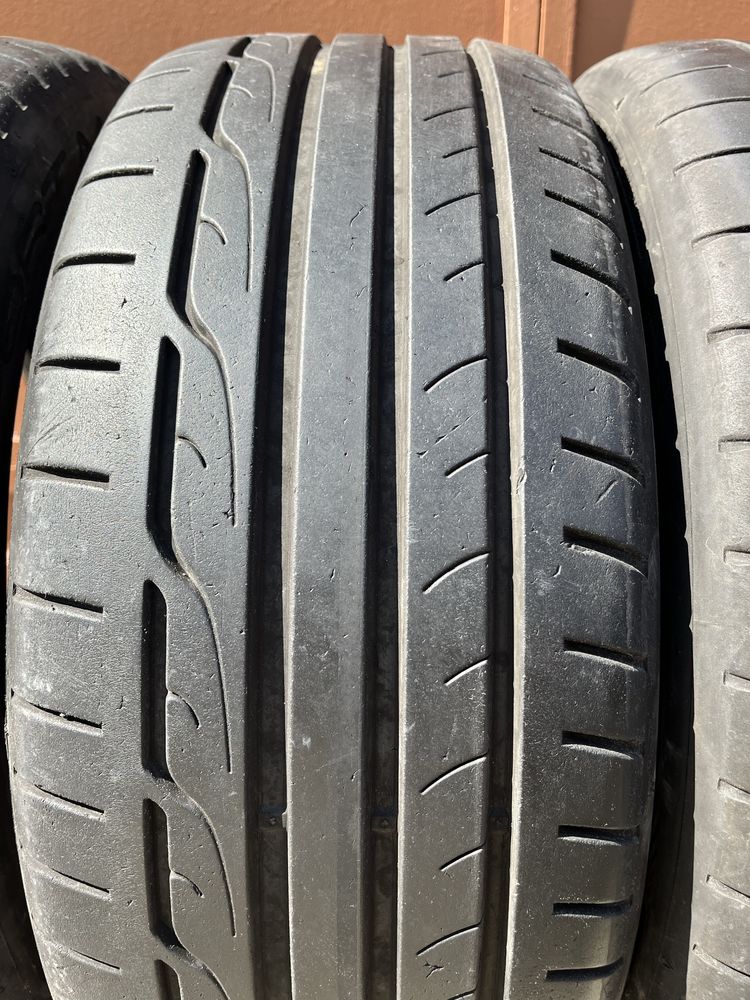 4 бр. летни гуми 225/45/19 Dunlop DOT 0319 6,5 mm