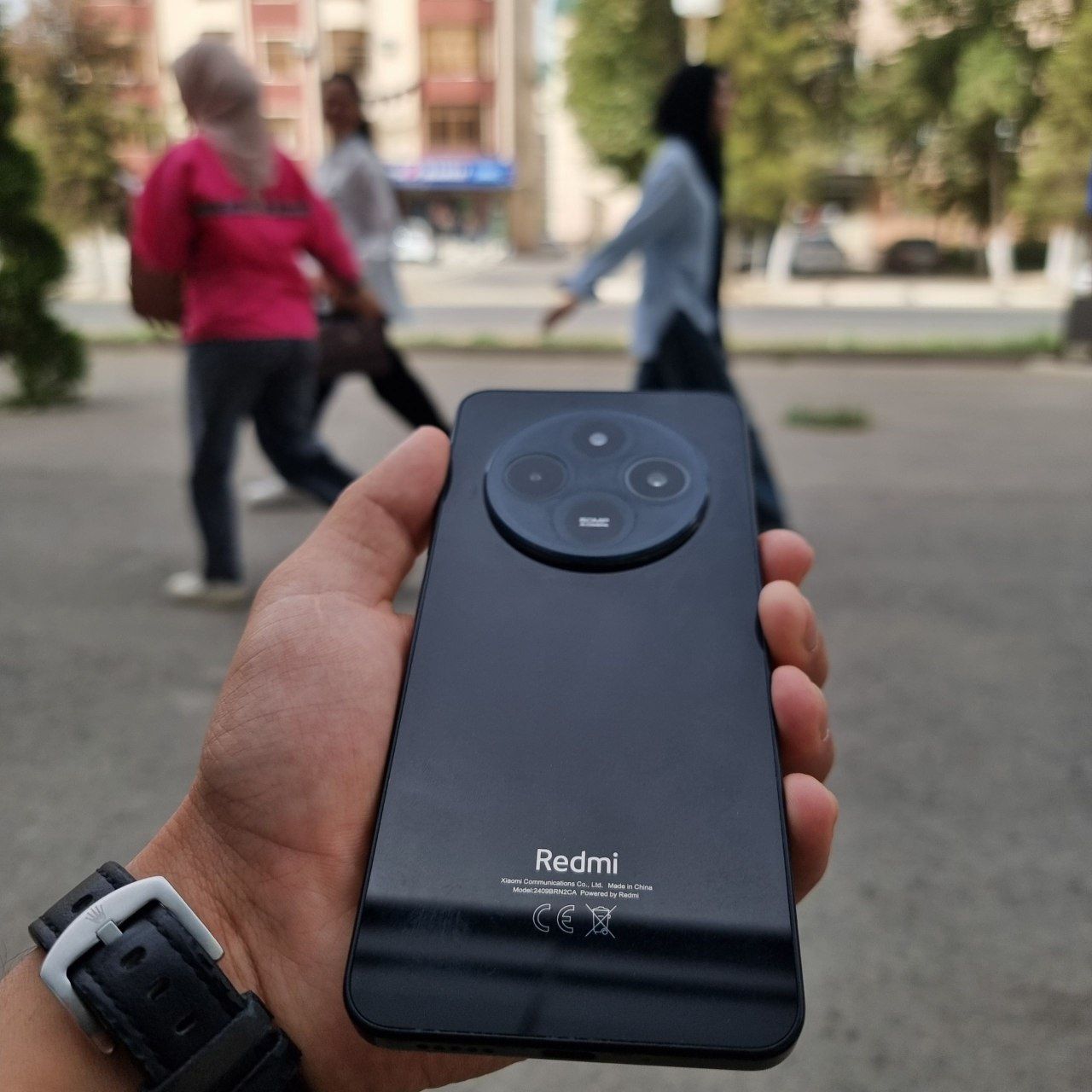 Redmi 14 c holati tiniq