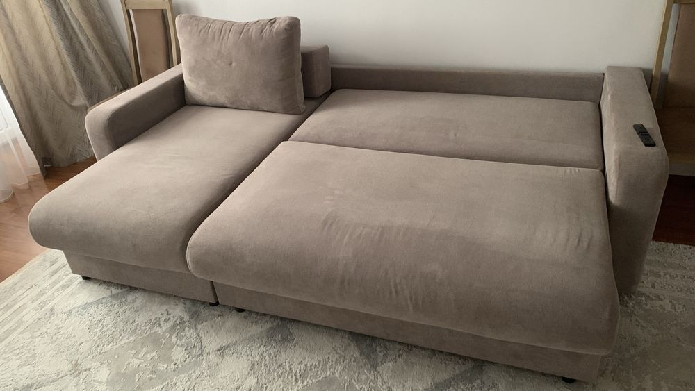 Продам диван с оттоманкой