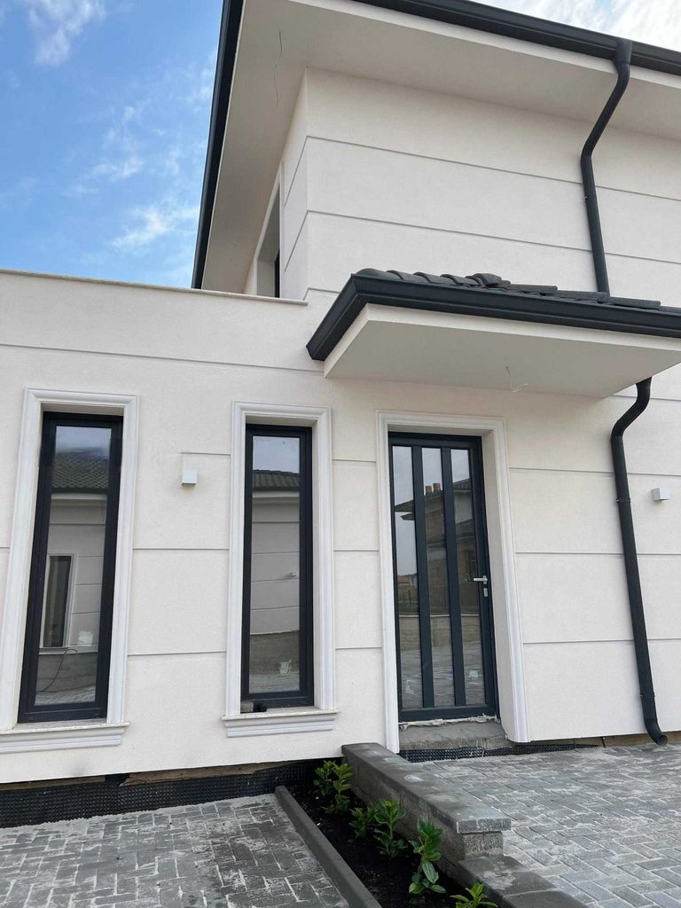 Продава се Къща в с. Белащица, Област Пловдив - 230 кв.м за 1522 €/кв.м - Снимка #3