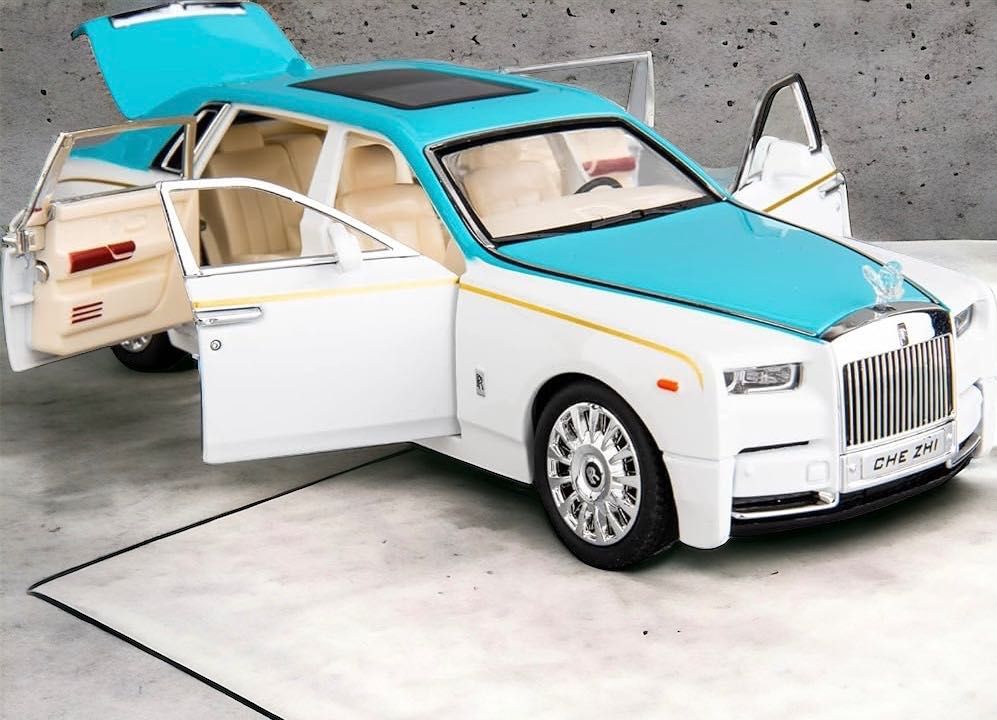 Метална кола светеща rolls royce phantom