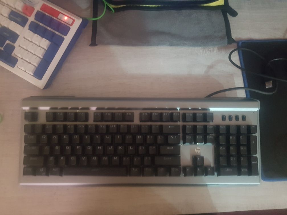 Продаётся механическая клавиатура HP GK520