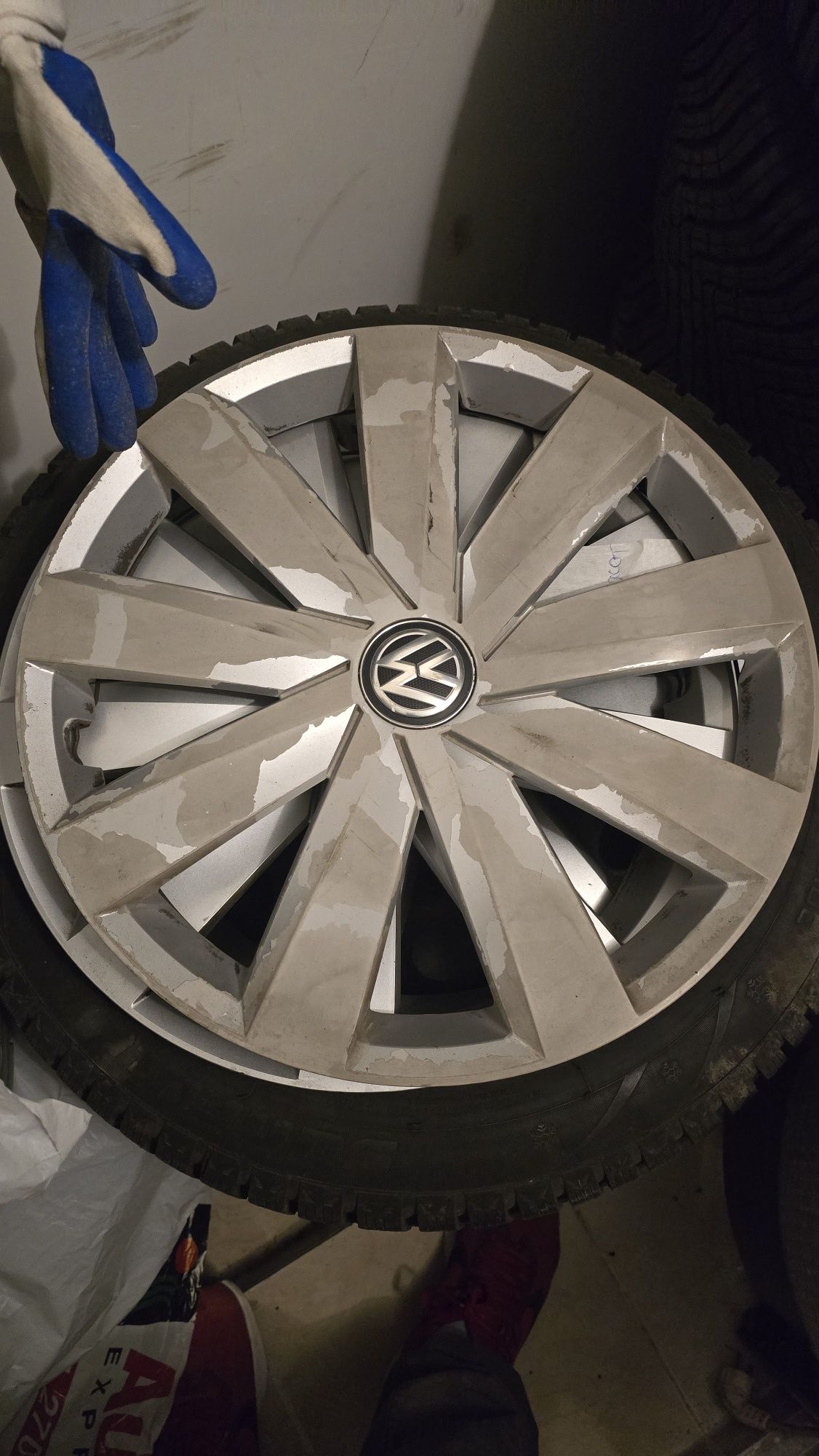 Оригинални тасове за VW 16