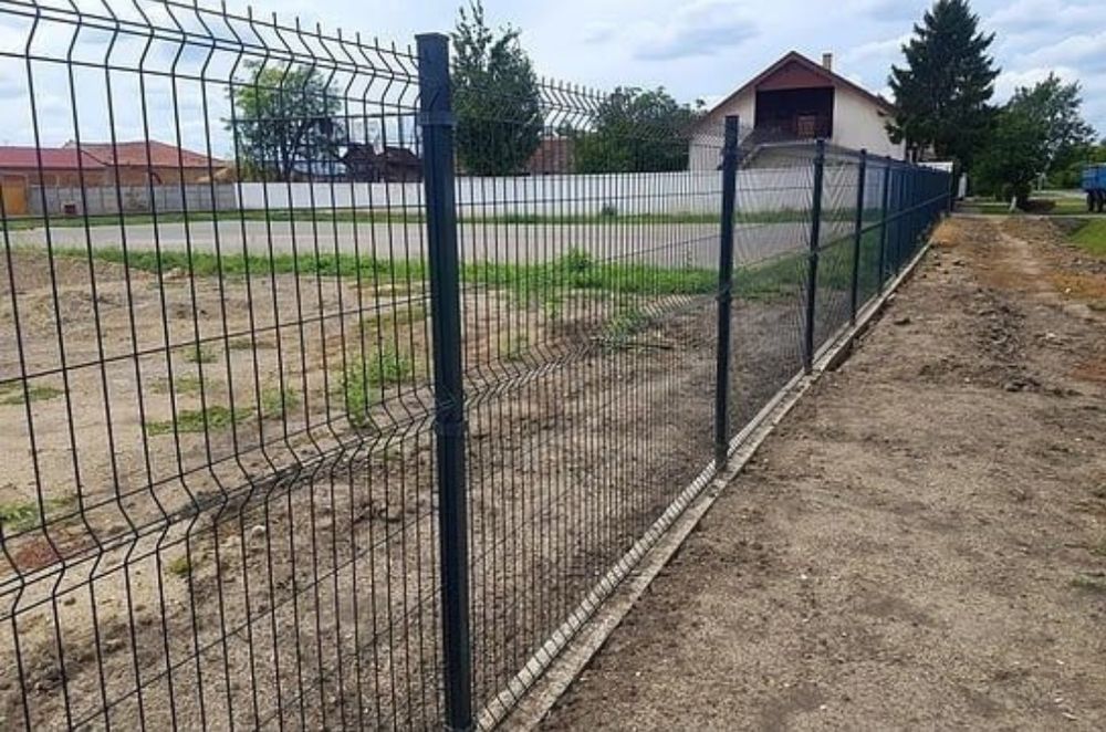 Garduri si porți detalii la telefon