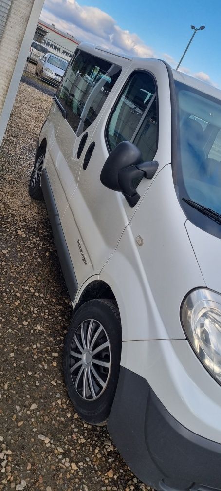 Renault trafic II passanger