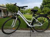 Bicicleta de trekking/oras 28" unisex Romet Gazela  alb