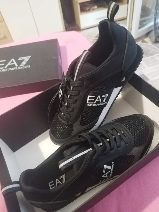Чисто нови маратонки ЕА7  !!! Обути само за проба !!!