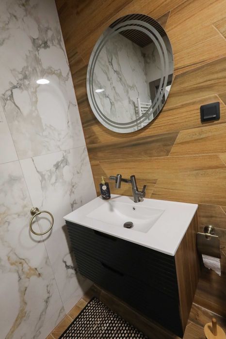 Давам под наем луксозно обзаведен апартамент във Враца