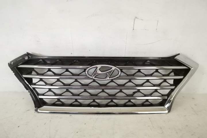Grila Centrala Radiator Originala In Stare Buna Hyundai  Tucson  3 [fa