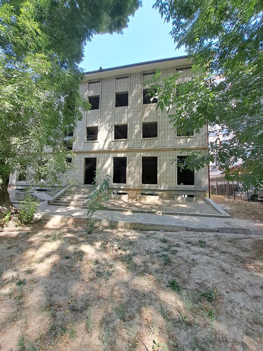 Продаётся здания Чиланзарский район