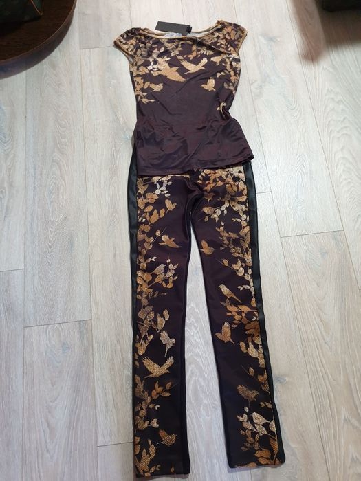 Pantaloni Punto Milano cu benzi laterale piele, imprimeu de designer