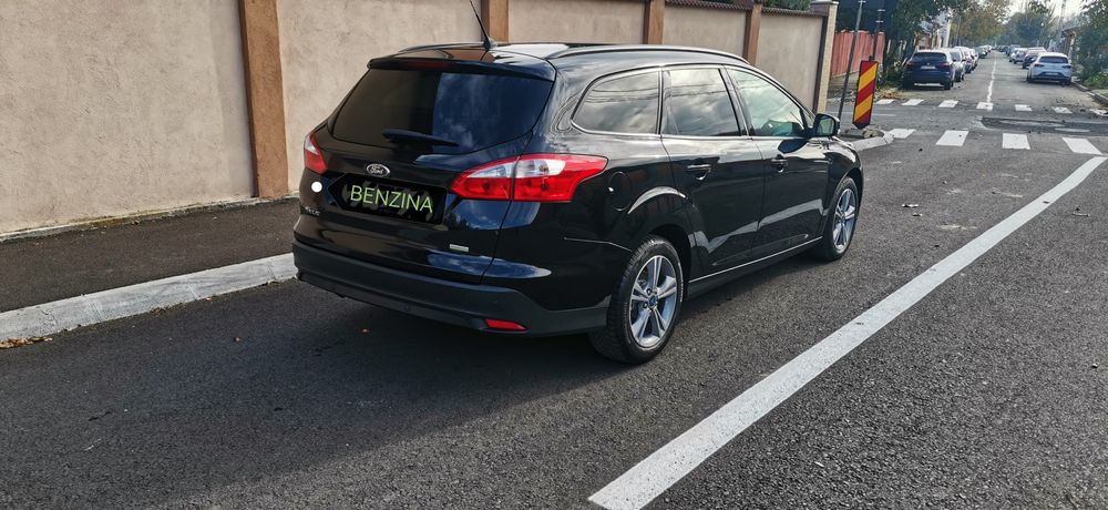 Ford Focus 2014 Benzina