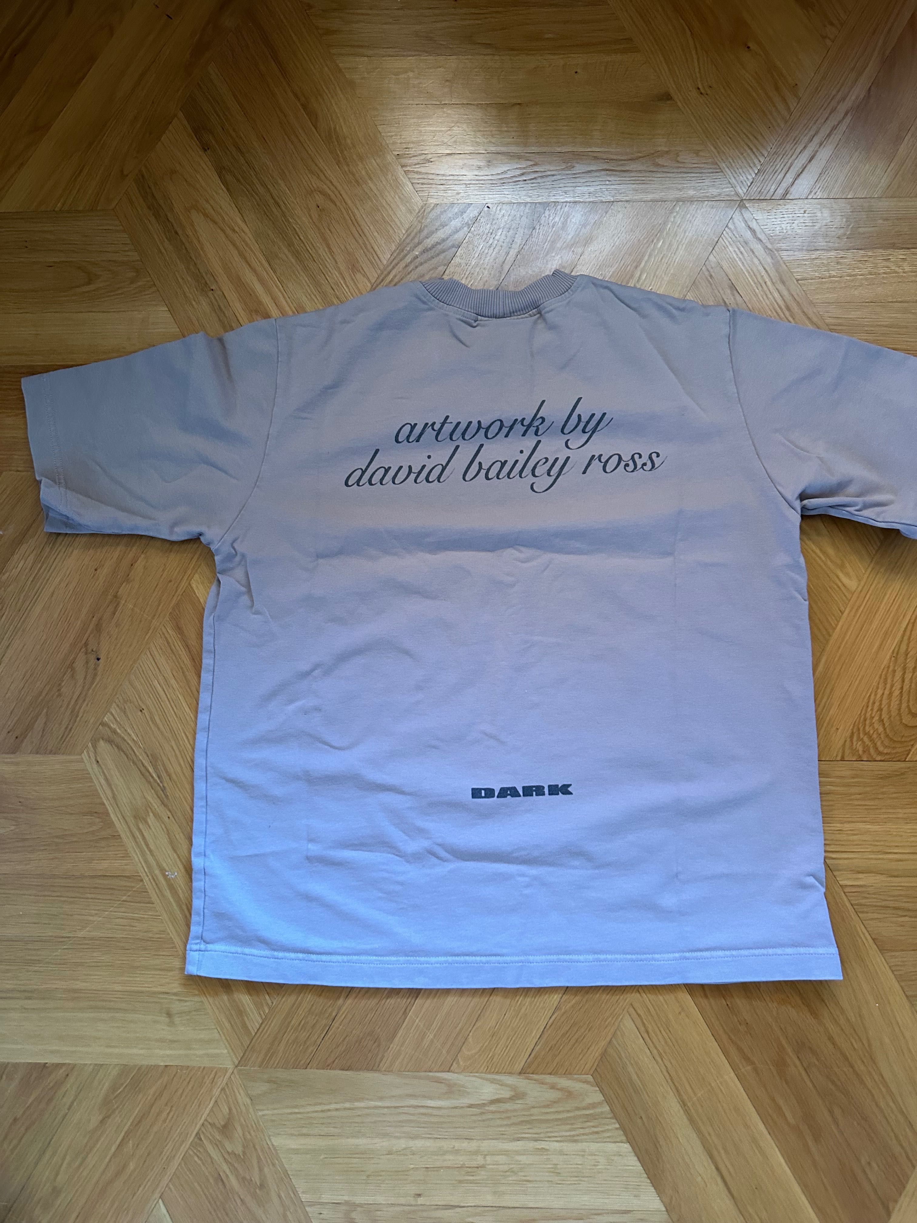 Vlone & Dark studios Тениски