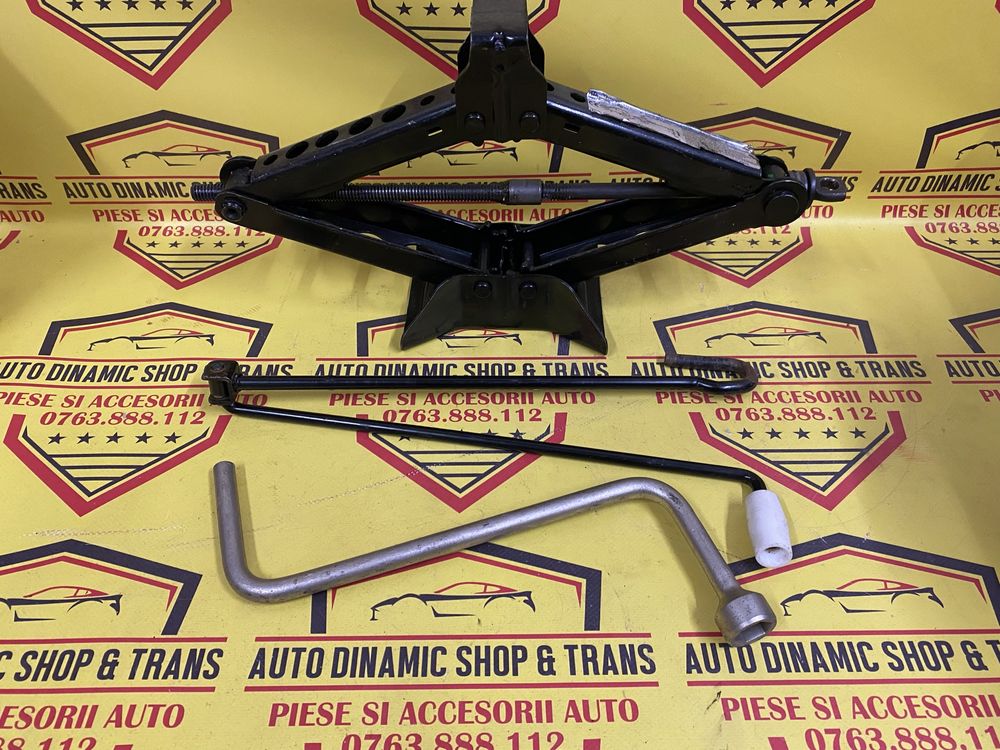 Cric auto punct sprijin original BMW X3 E 83 cod Oem 3403642