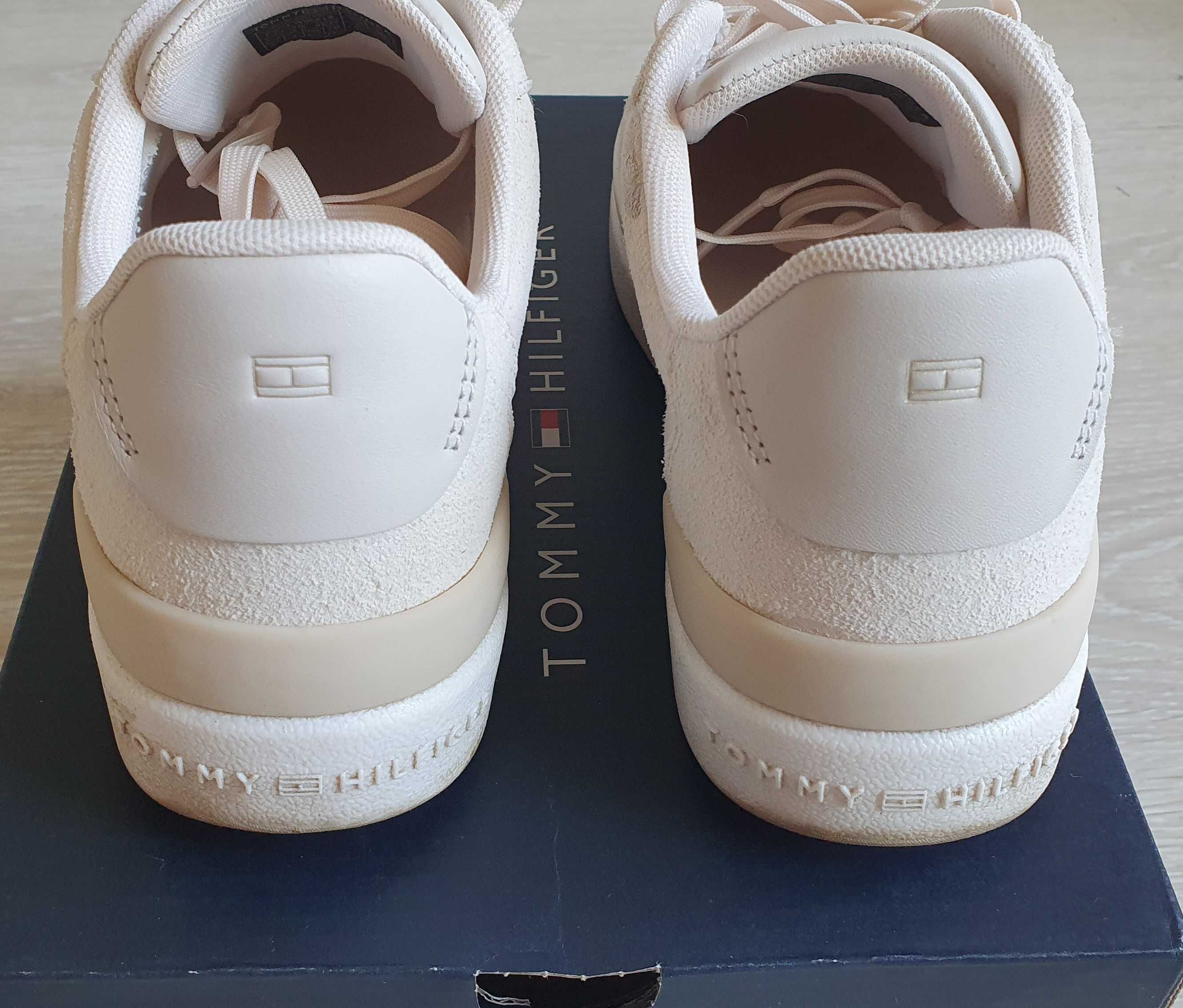 Дамски обувки TOMMY HILFIGER , номер 37