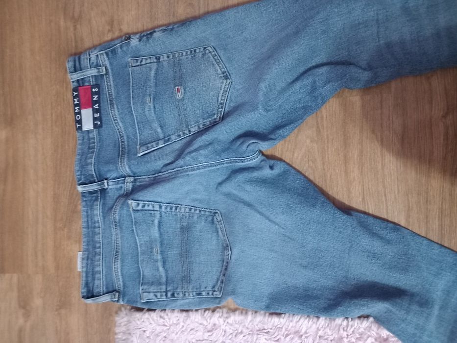 Четири чифта дамски  дънки Tommy Hilfiger, G star и други