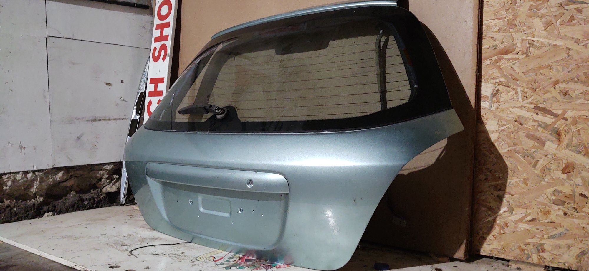 Заден капак Honda Civic 7 генерация